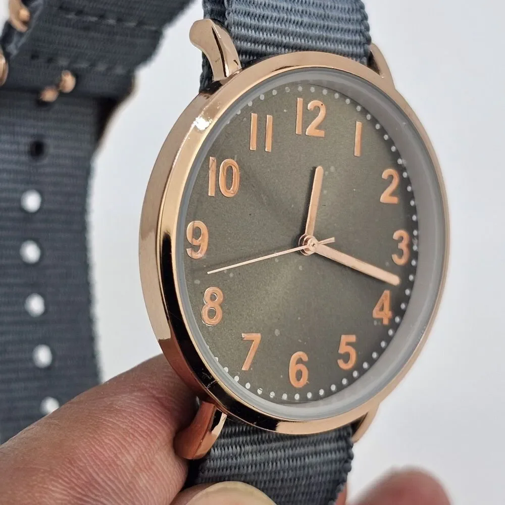 Unisex Watch 38MM Dark Gold Gray Dial Gray Canvas Band Strap New‎ Battery